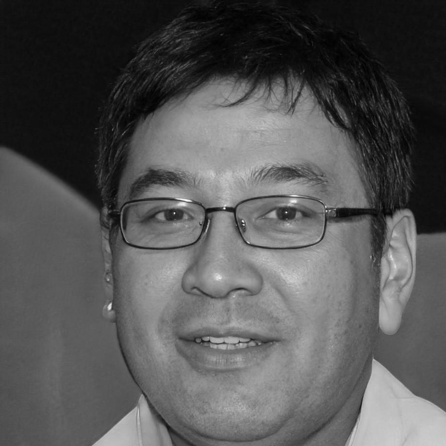 Артём Новожилов